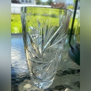 Georgeous cut led Crystal glass vase with pinwheeland star
